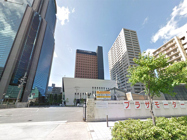 梅田Plaza Motor Pool